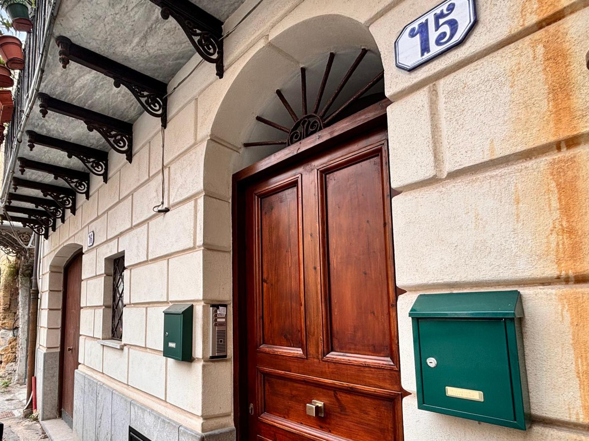 Casa Cassarelli In Centro Apartment Palermo Exterior photo
