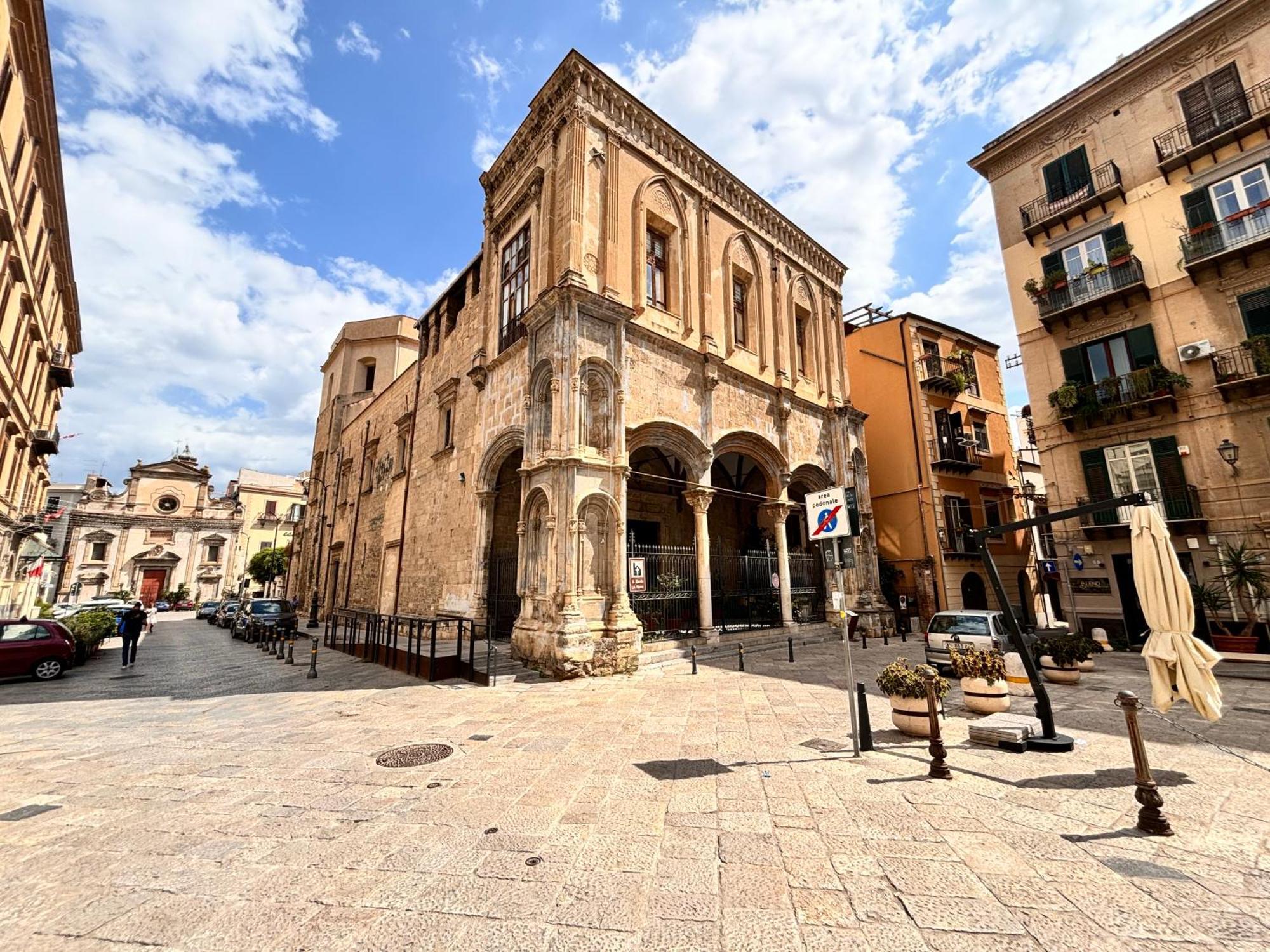 Casa Cassarelli In Centro Apartment Palermo Exterior photo